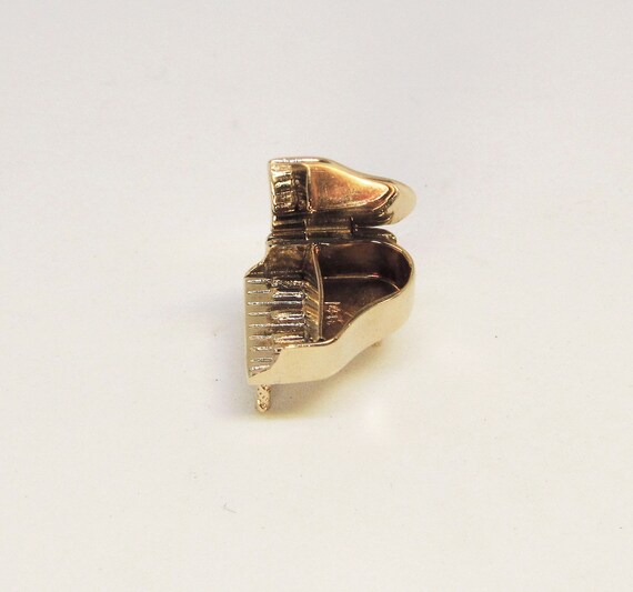 Vintage 14Kt Gold Piano Charm (872) - image 5