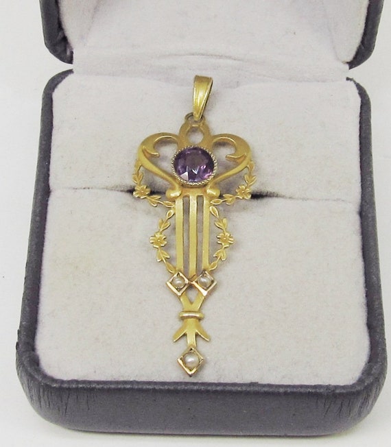 Victorian Amethyst and Seed Pearl Pendant 10Kt Gol