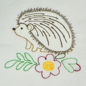 Woodland-Friends-Flora-DAH-NLS (6 Machine Borduurmotieven)