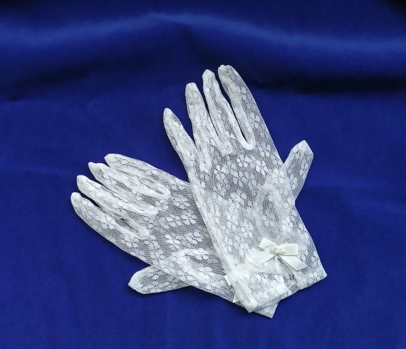 Lace gloves uk deals