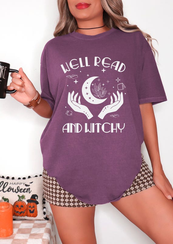 Well Read and Witchy Shirt | Fall shirt | Halloween shirt | Witchy Vibes | book merch | booklover gift| Spooky season| fall shirt| Book club