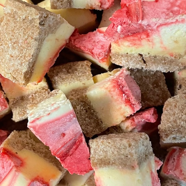 Strawberry Cheesecake Crunch, Freeze Dried Strawberry Swirl Cheesecake, Dessert, Freeze Dried Snacks, Great Gift