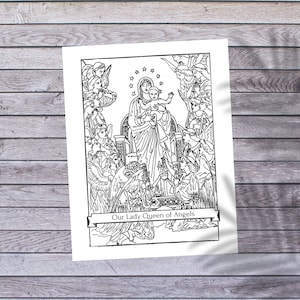 Puede incluir: Ilustraci&oacute;n en blanco y negro de l&iacute;neas de la Virgen Mar&iacute;a sosteniendo al ni&ntilde;o Jes&uacute;s, rodeada de &aacute;ngeles. La imagen est&aacute; titulada "Nuestra Se&ntilde;ora Reina de los &Aacute;ngeles".