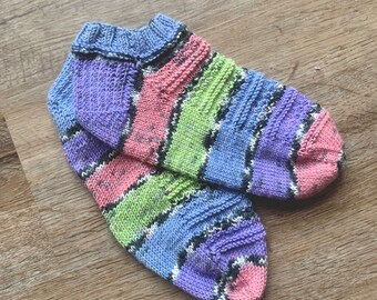 Calcetines de punto, Calcetines tejidos a mano, Calcetines de punto para mujer tamaño mediano pequeño, Calcetines hechos a mano, Calcetines sin lana, Calcetines de bota de mujer, Calcetines despojados