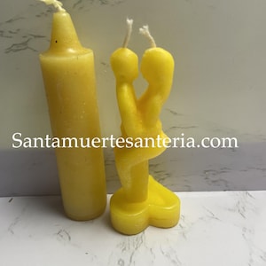 Stuck Together Candles/Velas Atrapados Juntos