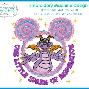 Könnte beinhalten: Lilafarbener Drachencharakter mit einem gelben Flügel und einem rosa-blauen Wirbel dahinter. Der Text "One Little Spark of Inspiration" ist in einem Kreis um den Drachen geschrieben.