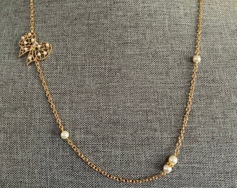 Gold Bow & Pearl Necklace