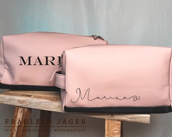 pink cosmetic bag personalized size M | perfect for vacation or the beach | Water repellent made from recycled polyester
