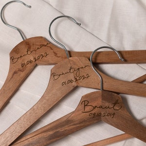 Personalized Wedding Dress Hangers | rustic | engraved bracket | Bride and maid of honor