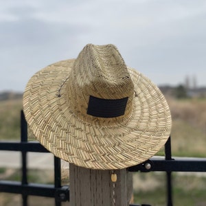 Large Straw Summer Sun Hat with All Black American Flag Patch - Great for Fishing Gardening or going to the Beach Women's Hat and Men's Hat