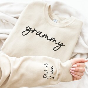 Moletom personalizado da vovó, moletom grammy com nomes dos netos, presente da vovó, camisa da vovó, presente de natal da vovó