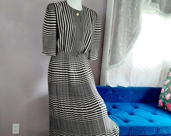 Black and White Stripe Dress | Etsy