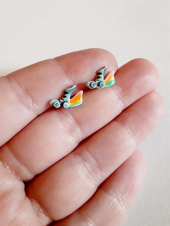 vintage roller skating rainbow Gem