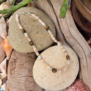 Shell and Tiger&#39;s Eye Necklace