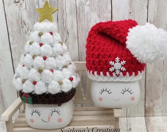 Bee in a Santa Hat - Etsy