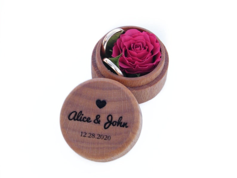 Personalized wedding ring box Wooden ring holder Ring bearer box for wedding ceremony