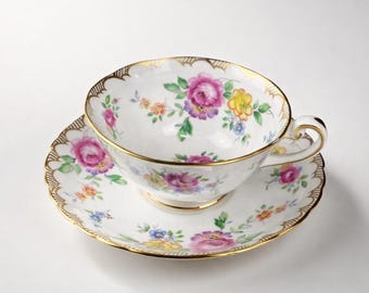 Vintage Royal Chelsea Bone China Tea Cup & Saucer ~ Floral w/ Gold Trim