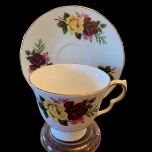 Queen Anne Tea Cup & Saucer -Roses