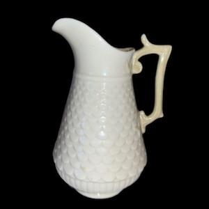 Belleek Irish Porcelain Fish Scale Creamer Vintage Belleek 1940s/50s