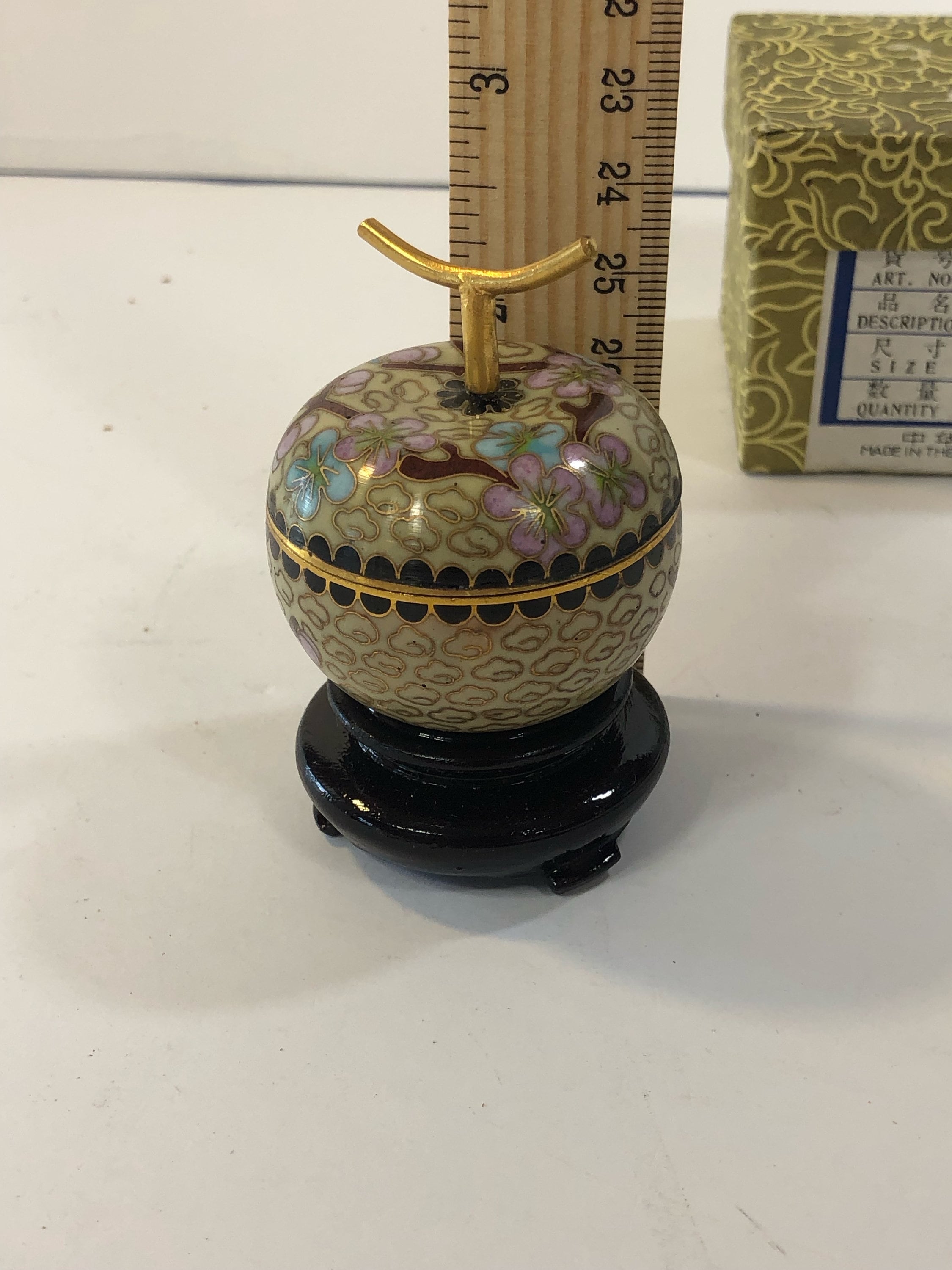 ヴィンテージ中国製七宝細工小物入れ（蓋と台座付き） - Etsy 日本