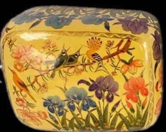Handcrafted Indian Metal Trinket Box - Vibrant Hand-Painted Keepsake Container for Jewelry Storage
