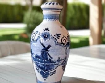 Jarra de licor Bols de Delft azul vintage - Decantador de cerámica holandesa pintado a mano para exhibir en el bar de casa