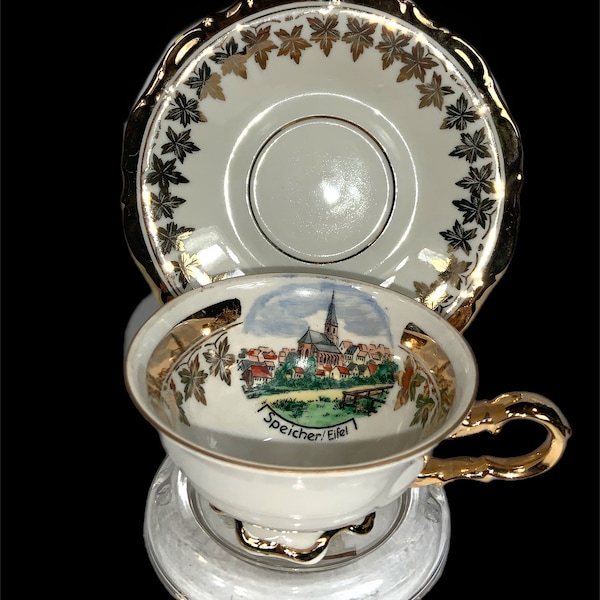 Handgemalt Hand-Painted Bavarian China Demitasse? Tea Cup & Saucer Set