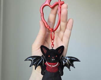 Gothic Vampire Bat Bag Charm | Anatomical Heart Keychain