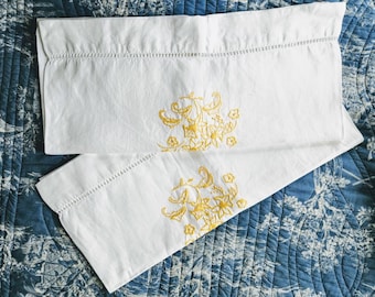 Pretty pillowcases | Etsy Vintage pillow cases, a pair with