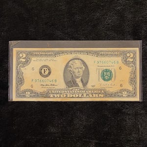 1995 2 Dollar Bill Rare High Seriel Number F97660746B Fancy Serial Number Rare Seriel Numbers Lightly Circulated