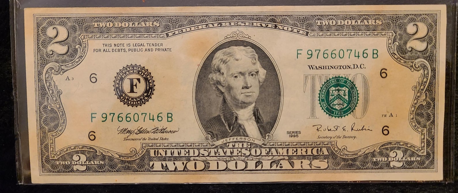 1995 2 Dollar Bill Rare High Seriel Number F97660746B Fancy Serial
