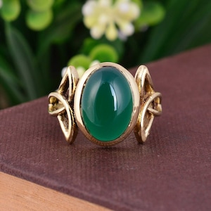 Green Onyx Ring, Handmade Ring, Gemstone Ring, Gold Ring, Natural Green Stone Ring, Statement Ring, Dainty Ring, Green Onyx Jewelry