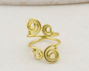Adjustable Arthritis Relief Ring | Gold Spiral Wrap Support Ring for Finger Joint Pain | Open Comfort Therapeutic Swirl Ring