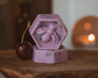 Black Cherry Botanical Soy Wax Melts / 100% Vegan Cruelty Free