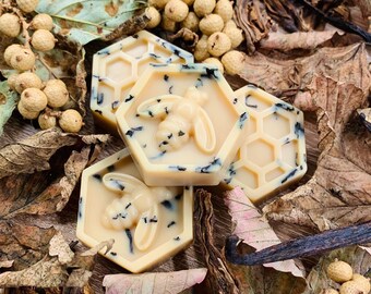 Tobacco & Vanilla Botanical Soy Wax Melts / Highly Scented 100% Vegan Cruelty Free Bee