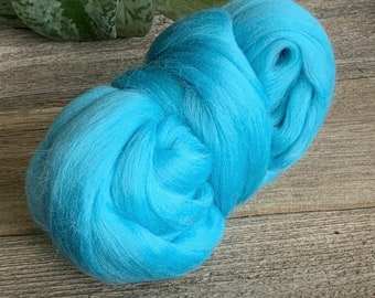 English Countryside 16 Micron ExtraSuperfine Merino Wool Top 4 ounces