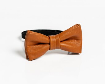 Double Bow Tie from Finnish Deer Leather Cognac Brown Classic Formal Wear Accessory Men Groom Gala Event Pre Tied Magnetic Bow Tie