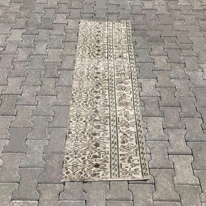 Turkish rug,Oushak rug,Vintage rug,Turkish runner rug,Oushak runner rug,Vintage runner rug,runner rug,Hallway rug,Kitchen rug,1.8 x 5.7 ft,