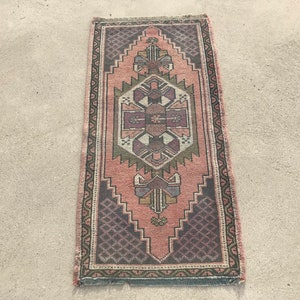 Small Carpet, Small Rug, Turkish Rug, Vintage Rug, Oushak Rug, Small Turkish Oushak Vintage Rug, Door Front Rug, 3.7x 1.8 feet