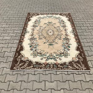 Turkish rug,Oushak rug,Vintage rug,Handmade rug,Anatolian rug,Bohemian rug,Natural rug,Turkish vintage rug,Vintage turkish rug,Handwoven rug