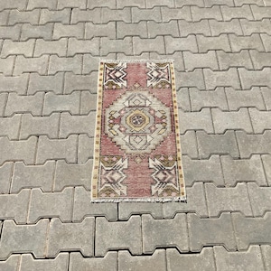 Petit tapis turc, petit tapis Oushak, petit tapis vintage, tapis anatolien, tapis bohème, tapis délavé, tapis de porte, tapis de bain, tapis 1 x 3