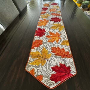 Table Runner – Thanksgiving / Fall