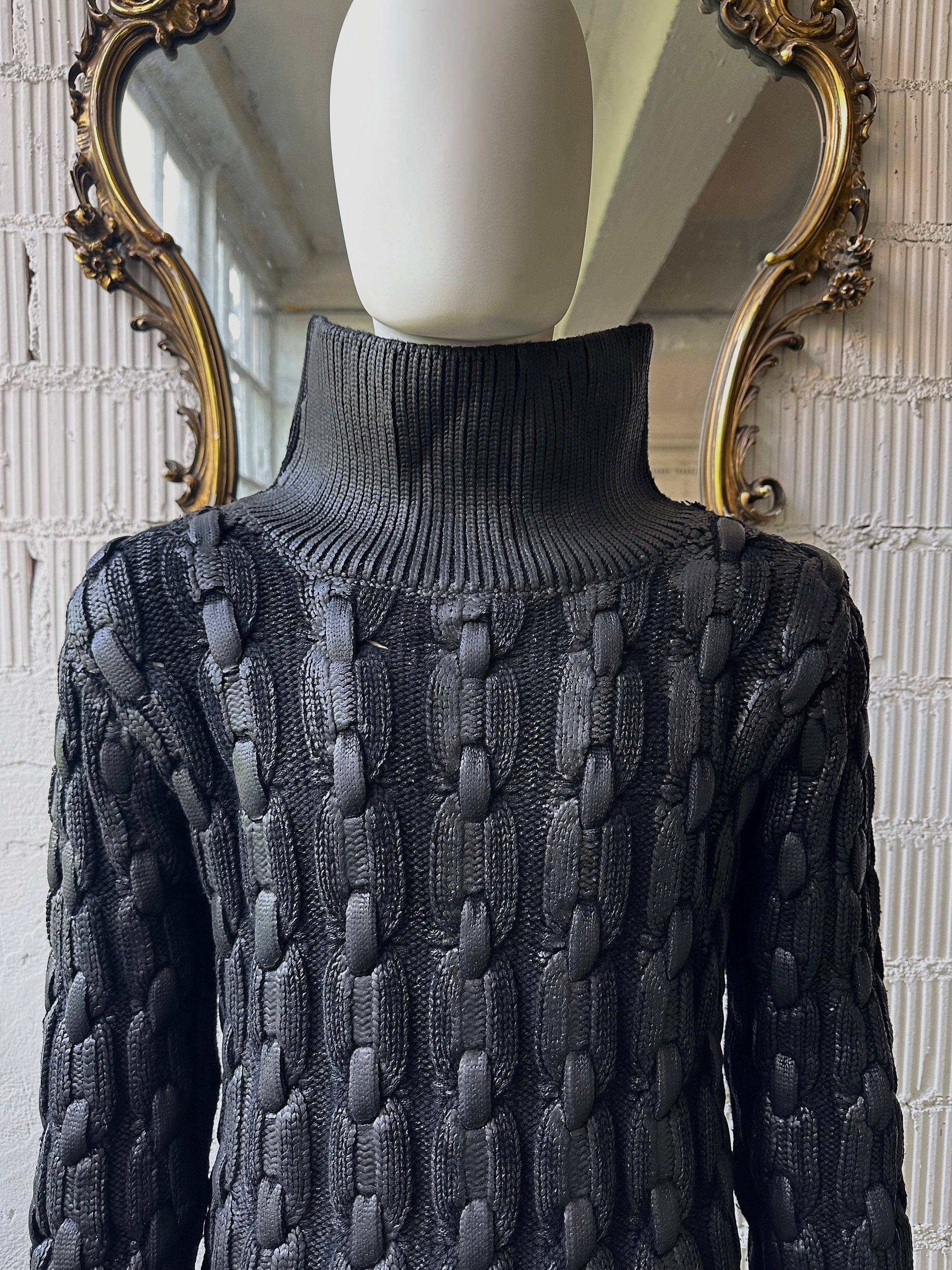 Vintage Dior Homme Fall / Winter 2003 Ready-to-wear Runway