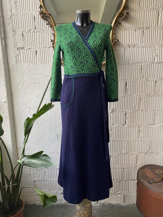 Knitted Vintage 70s Wrap Dress