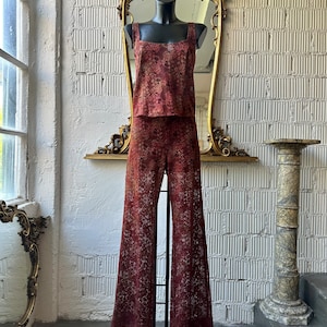 Vintage tie-dye doorschijnende rood/bruine kanten set uit de jaren 90, top en uitlopende broek /