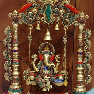 Huśtawka Ganesha Idol | Duży 27-calowy Ganesh | Mosiężny Ganpati Jhoola | Pan Ganesha | Bóg szczęścia | Dekoracyjny Ganesha | Idol na prezent |