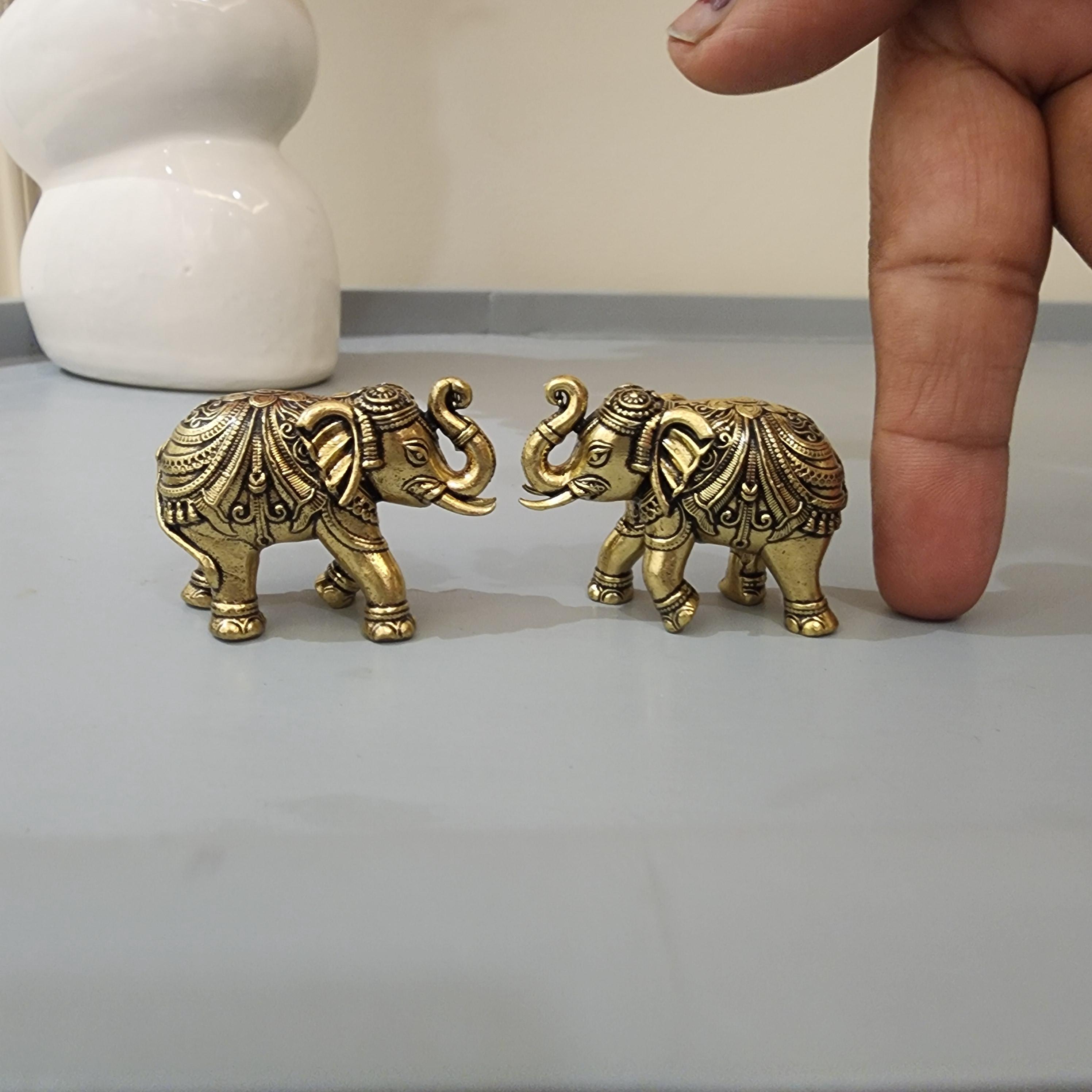 真鍮製象の像セット：アンティークな室内装飾、2インチの置物 - Etsy 日本