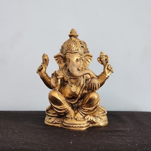 Ganesha Statue - 7 inch Lord Ganesha Statue Brass  Ganesh Figurine God Luck God - Lord of Wisdom Vinayaka Statue