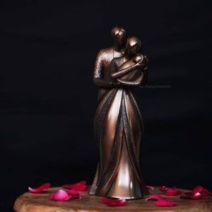 Happy Family Statue - 9&quot; inch Three family Parents with New Born Baby Statue Home Decor Couple with Baby a Best Anniversary Gift