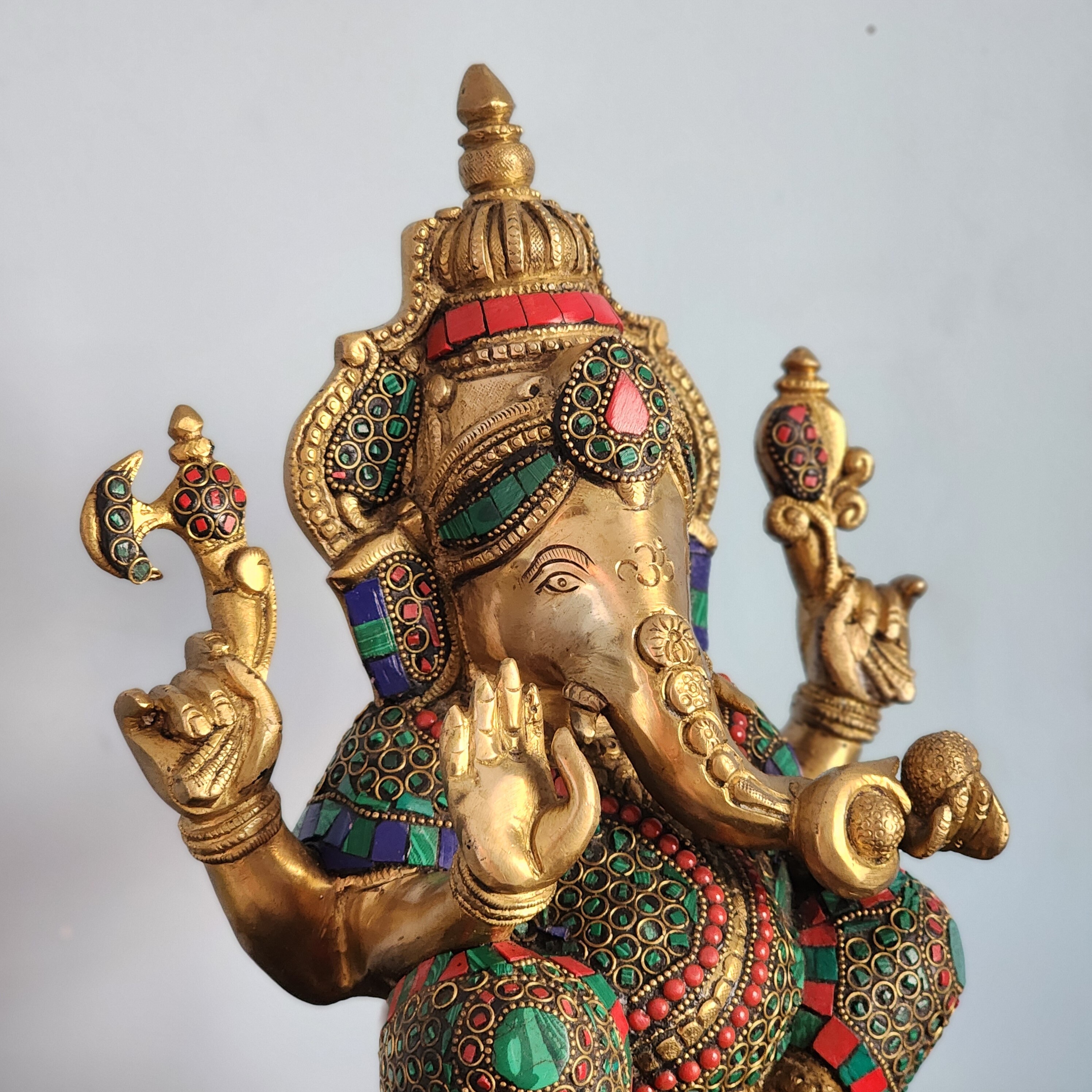 真鍮製ガネーシャ像：石象嵌入り14インチのガネーシャ像 - Etsy 日本